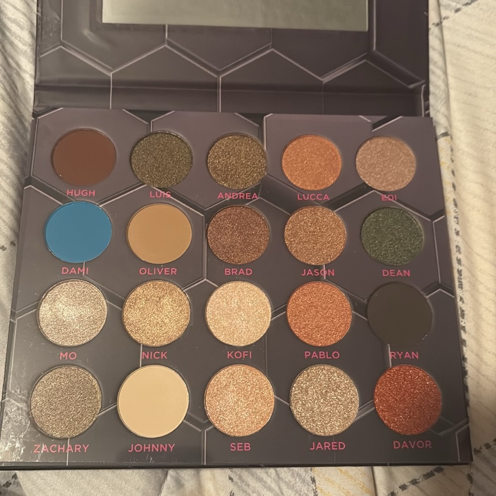 Barbarella Eyeshadow Palette NWOT